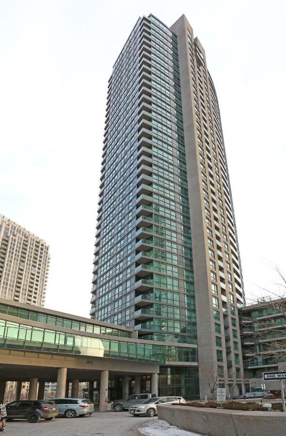 Neptune II Apartment Toronto Exterior photo